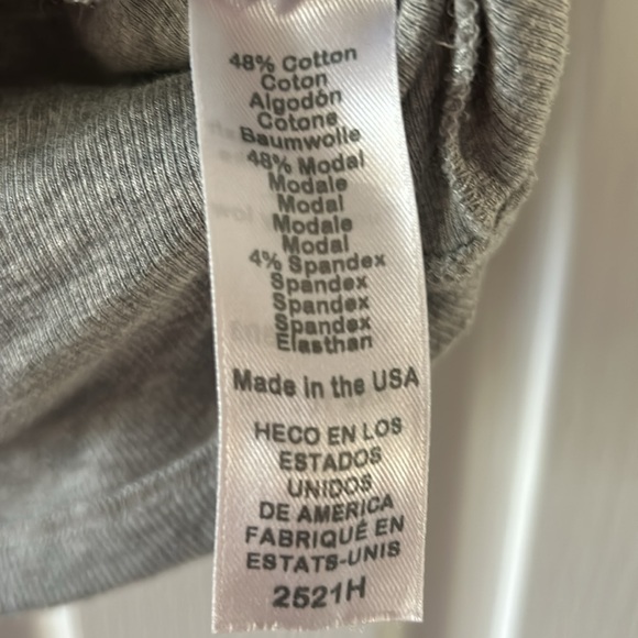 Michael Stars Amara Ribbed Shoulder Tee - Picture 6 of 7